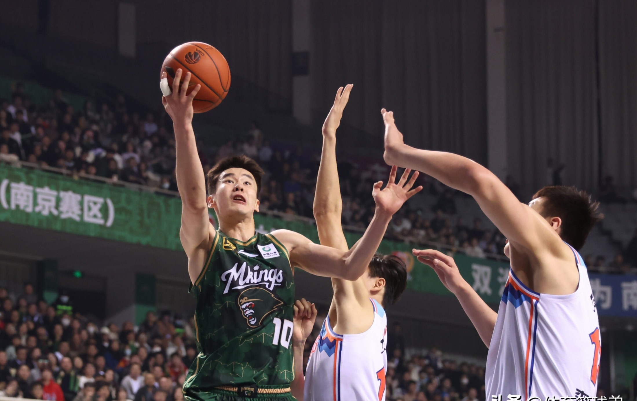 关于NBA常规赛今晨再迎强敌，亚特兰大豪取连胜，主帅态度——目标明确，球探报告显示潜力的信息